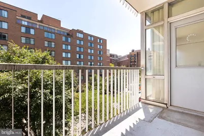 730 24th St NW NW, Washington, DC 20037 - Photo 16