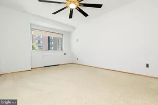 730 24th St NW NW, Washington, DC 20037 - Photo 10