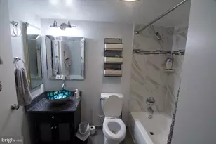 2111 Wisconsin Ave NW, Washington, DC 20007 - Photo 14