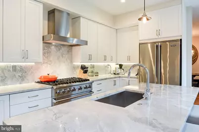 628 S Carolina Avenue SE #5C, Washington, DC 20003 - Photo 8