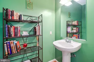 343 Cedar St NW, Washington, DC 20012 - Photo 2