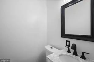 76 O St NW, Washington, DC 20001 - Photo 16