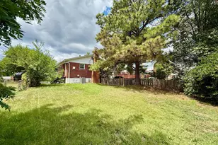 4605 Hanna Pl SE, Washington, DC 20019 - Photo 24
