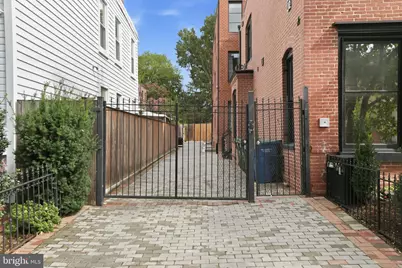 710 E Street SE #2, Washington, DC 20003 - Photo 20