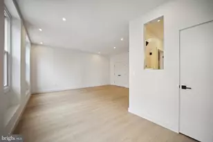 1329 Connecticut Ave NW, Washington, DC 20036 - Photo 12
