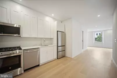 1329 Connecticut Avenue NW #201, Washington, DC 20036 - Photo 10