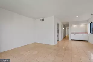 1117 New Hampshire Ave NW, Washington, DC 20037 - Photo 6