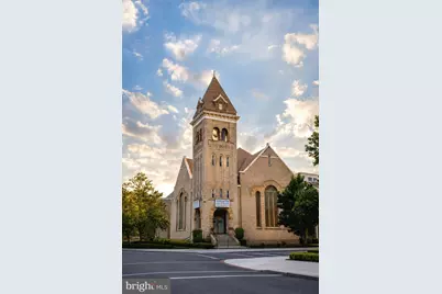 1300 10th Street NW, Washington, DC 20001 - Photo 2