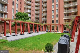 1000 New Jersey Ave SE, Washington, DC 20003 - Photo 28