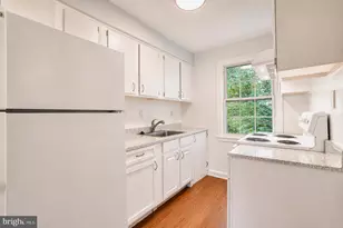 2102 Suitland Terrace SE, Washington, DC 20020 - Photo 8