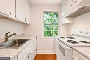 2102 Suitland Terrace SE, Washington, DC 20020 - Photo 10