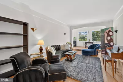 2737 Devonshire Place NW #402, Washington, DC 20008 - Photo 6