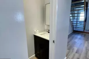 2433 18th St NE, Washington, DC 20018 - Photo 10