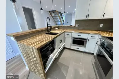 2433 18th Street NE #2435, Washington, DC 20018 - Photo 4
