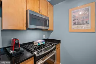 2020 12th NW, Washington, DC 20009 - Photo 16