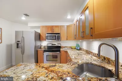 1080 Wisconsin Avenue NW #1004, Washington, DC 20007 - Photo 18