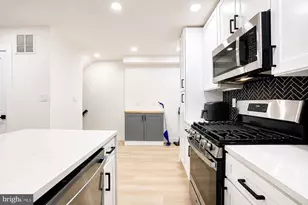 1237 Emerson St NE, Washington, DC 20017 - Photo 8