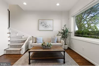 1360 L Street SE, Washington, DC 20003 - Photo 4