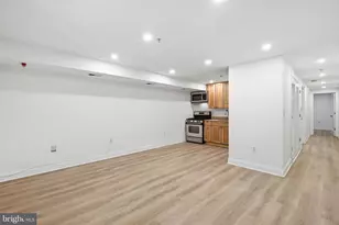 1729 Church St NW, Washington, DC 20036 - Photo 2