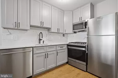 1301 20th Street NW #306, Washington, DC 20036 - Photo 4
