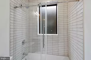 29 N St NW, Washington, DC 20001 - Photo 24