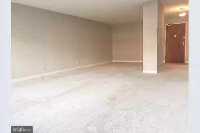 1077 30th Street NW #414, Washington, DC 20007 - Photo 6