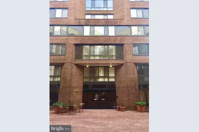 1077 30th Street NW #414, Washington, DC 20007 - Photo 1