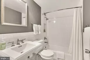 2475 Virginia Ave NW, Washington, DC 20037 - Photo 16