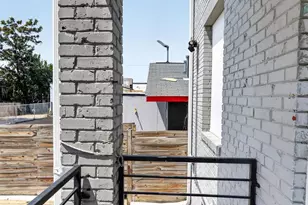 1247 Mt Olivet Rd NE, Washington, DC 20002 - Photo 14