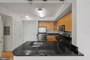 475 K Street NW, Washington, DC 20001 - Photo 16