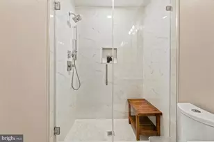 2618 University Pl NW, Washington, DC 20009 - Photo 20