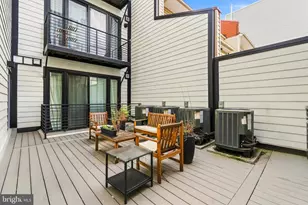 2618 University Pl NW, Washington, DC 20009 - Photo 22