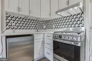 1010 P St NW, Washington, DC 20001 - Photo 2
