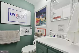 1855 Calvert St NW, Washington, DC 20009 - Photo 16