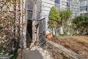 1855 Calvert St NW, Washington, DC 20009 - Photo 2