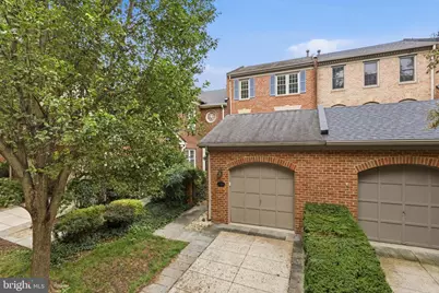 4006 Highwood Court NW, Washington, DC 20007 - Photo 2