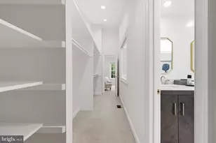 4006 Highwood Ct NW, Washington, DC 20007 - Photo 22