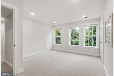 4006 Highwood Court NW, Washington, DC 20007 - Photo 18