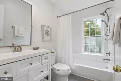 4006 Highwood Court NW, Washington, DC 20007 - Photo 18
