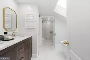 4006 Highwood Ct NW, Washington, DC 20007 - Photo 24
