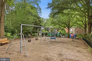 4006 Highwood Ct NW, Washington, DC 20007 - Photo 40
