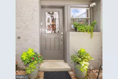 1240 4th Street NW #T, Washington, DC 20001 - Photo 2