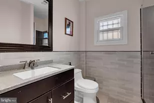 915 5th St NW, Washington, DC 20001 - Photo 40