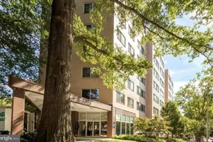 2829 Connecticut Ave NW, Washington, DC 20008 - Photo 2