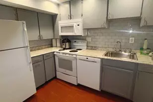 729 Massachusetts Ave NE, Washington, DC 20002 - Photo 4