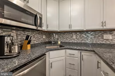 2201 L Street NW #217, Washington, DC 20037 - Photo 8