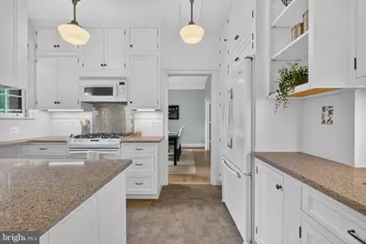 3041 Sedgwick Street NW #201-D, Washington, DC 20008 - Photo 14