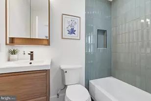 35 17th St SE, Washington, DC 20003 - Photo 20
