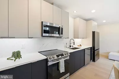 2305 Nicholson SE #202, Washington, DC 20020 - Photo 6