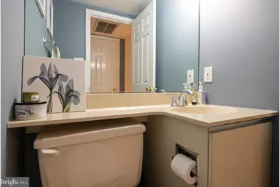 4605 Macarthur Boulevard NW #B, Washington, DC 20007 - Photo 10